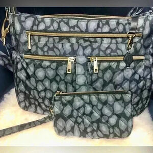 Travelon anti-theft crossbody bag with flashlight and small pouch 🔥🔥🔥🔥NWOT